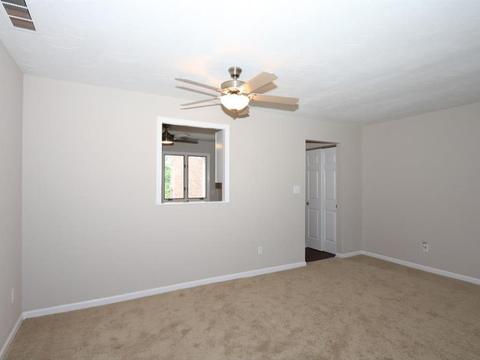 9042 Winton Rd, Cincinnati, OH 45231 photo 6