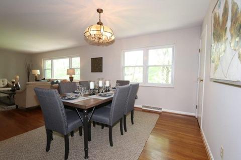 7445 Baywind Dr, Montgomery, OH 45242 photo 5