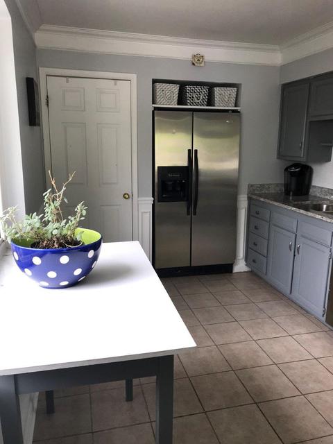 122 Junefield Ave, Greenhills, OH 45218 photo 6
