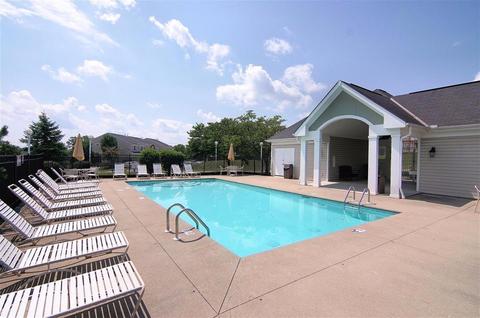 2422 Buddleia Ct, Cincinnati, OH 45239 photo 14
