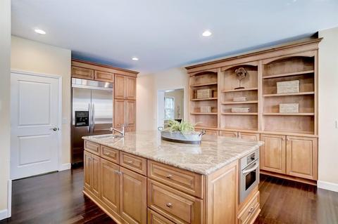 3529 Observatory Ave, Cincinnati, OH 45208 photo 4
