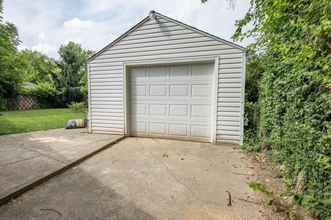 300 Circle Dr, Mason, OH 45040 photo 4