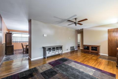 2431 Impala Dr, Cincinnati, OH 45231 photo 4