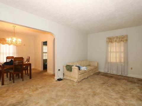 8333 Jadwin St, Cincinnati, OH 45216 photo 3