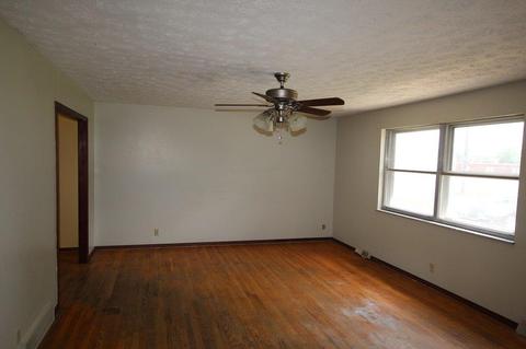 4275 Wuebold Ln, Cincinnati, OH 45245 photo 3