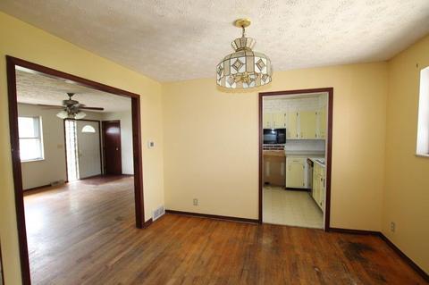 4275 Wuebold Ln, Cincinnati, OH 45245 photo 7