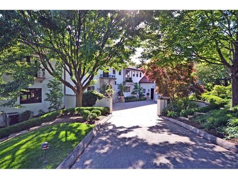 3 Pinehurst Ln, Cincinnati, OH 45208 photo 1