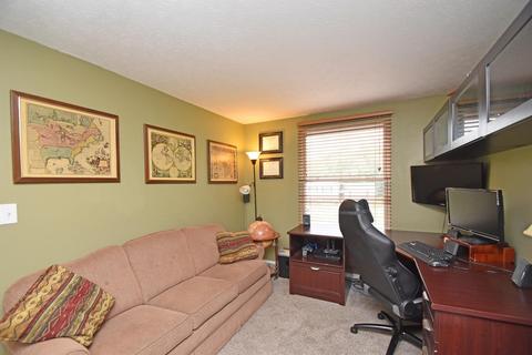 5582 Bluepine Dr, Cincinnati, OH 45247 photo 13