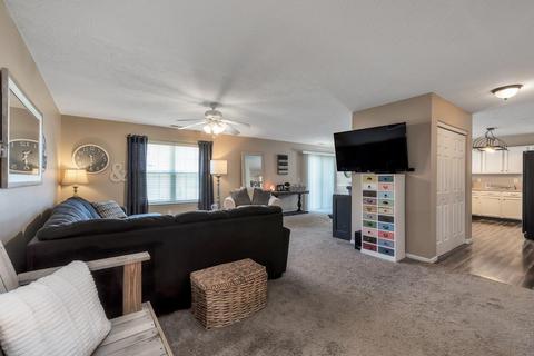 330 Cornerstone Dr, Monroe, OH 45050 photo 6