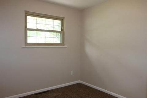 604 Mercury Dr, Cincinnati, OH 45244 photo 13