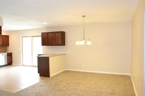 604 Mercury Dr, Cincinnati, OH 45244 photo 6