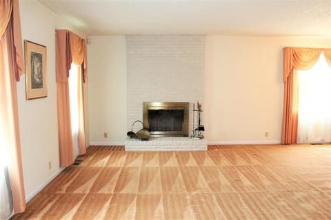 1459 Pinebluff Ln, Cincinnati, OH 45255 photo 2
