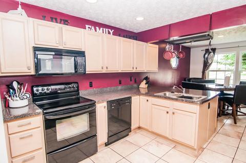 929 High St, Eaton, OH 45320 photo 4