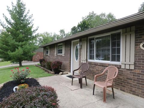 714 Winding Way, Cincinnati, OH 45245 photo 16