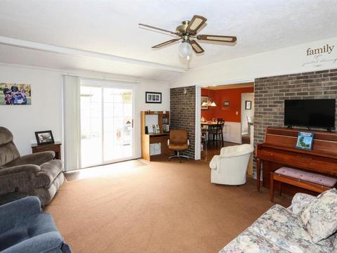714 Winding Way, Cincinnati, OH 45245 photo 4