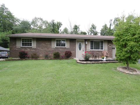 714 Winding Way, Cincinnati, OH 45245 photo 1