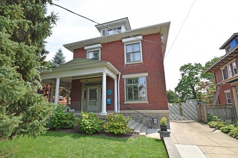 3436 Cornell Pl, Cincinnati, OH 45220 photo 2