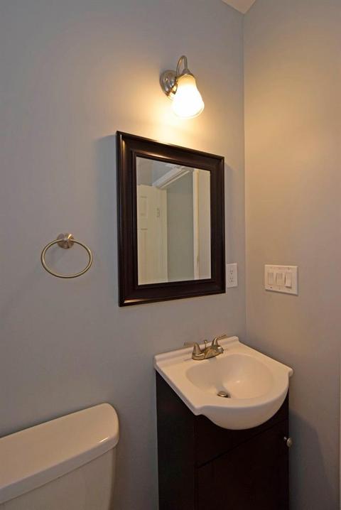 4723 Ward St, Cincinnati, OH 45227 photo 13