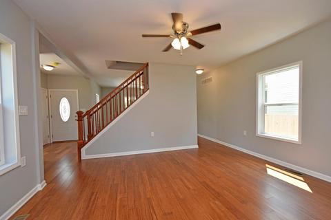 4723 Ward St, Cincinnati, OH 45227 photo 8