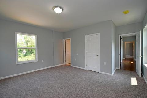 4723 Ward St, Cincinnati, OH 45227 photo 16