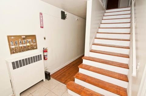 2921 Marshall Ave, Cincinnati, OH 45220 photo 5