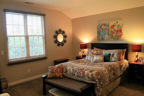 2810 Cyclorama Dr, Cincinnati, OH 45211 photo 9