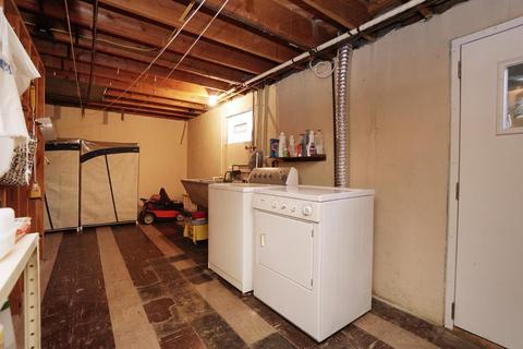 6878 Edmar Ct, Cincinnati, OH 45239 photo 19