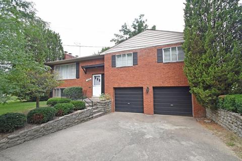 1016 Springbrook Dr, Cincinnati, OH 45224 photo 1