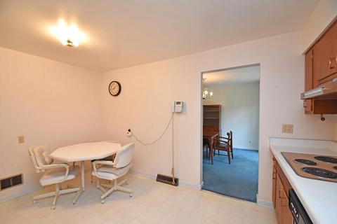 1016 Springbrook Dr, Cincinnati, OH 45224 photo 7