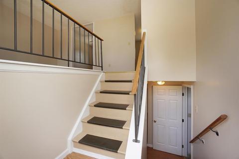 955 Harrogate Ct, Forest Park, OH 45240 photo 3