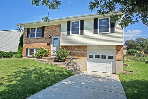 955 Harrogate Ct, Forest Park, OH 45240 photo 2