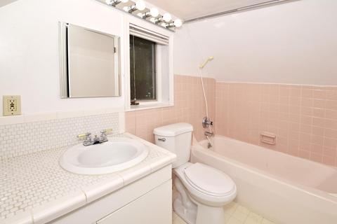 3154 Markbreit Ave, Cincinnati, OH 45209 photo 14