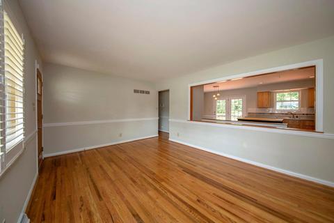 8392 Summitridge Dr, Cincinnati, OH 45255 photo 5