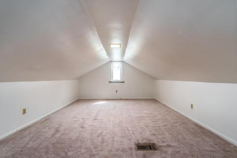 966 Summit Ave, Glendale, OH 45246 photo 14