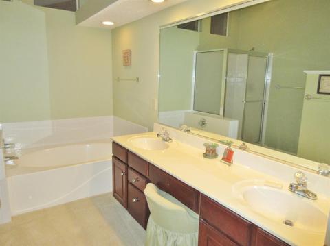 7804 Gapstow Brg, Cincinnati, OH 45231 photo 16
