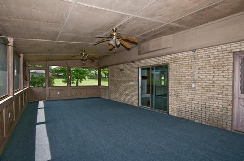 1513 Acreview Dr, Cincinnati, OH 45240 photo 5