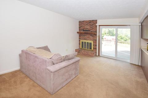 1030 Ironstone Dr, Forest Park, OH 45240 photo 12