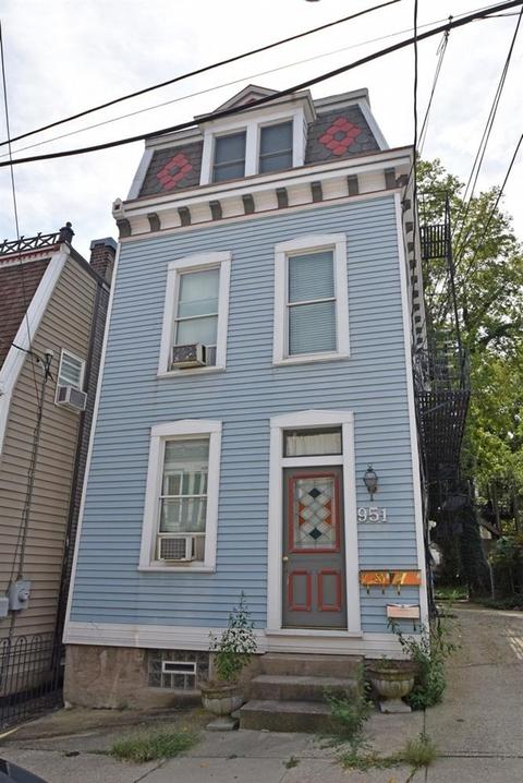 951 Hatch St, Cincinnati, OH 45202 photo 2