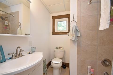 951 Hatch St, Cincinnati, OH 45202 photo 8