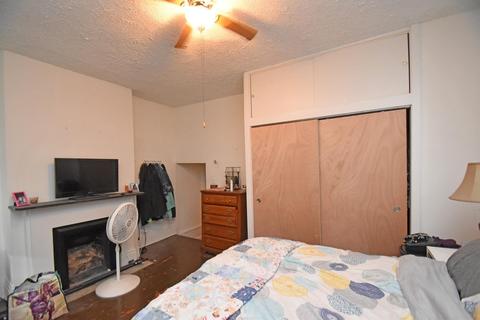 951 Hatch St, Cincinnati, OH 45202 photo 17