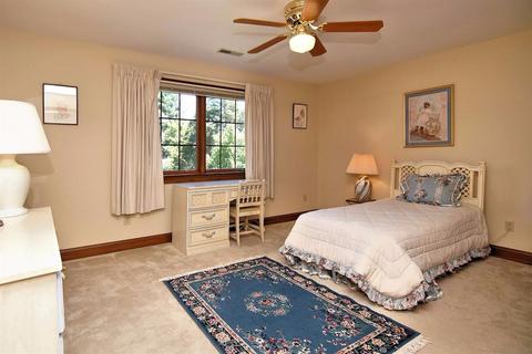 7357 Eastborne Rd, Cincinnati, OH 45255 photo 21