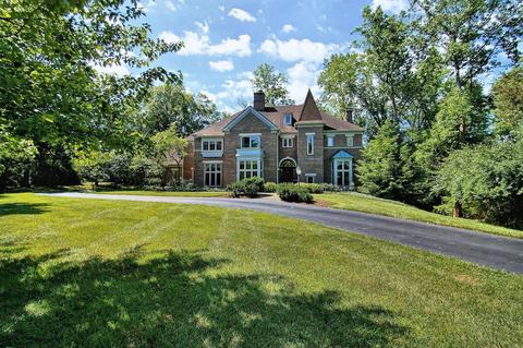 7357 Eastborne Rd, Cincinnati, OH 45255 photo 1