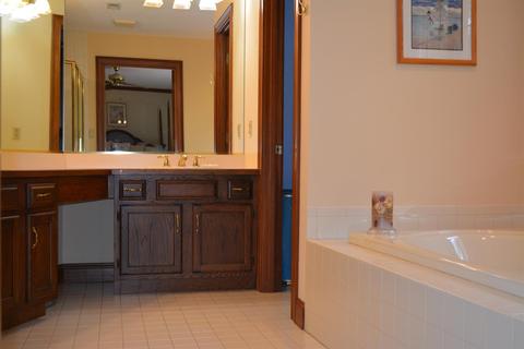 7357 Eastborne Rd, Cincinnati, OH 45255 photo 18