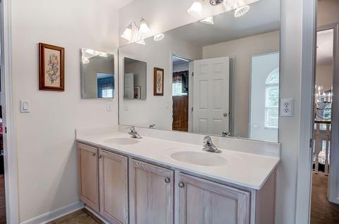 683 Kennecot Ct, Cincinnati, OH 45244 photo 21