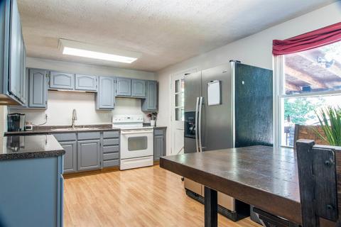 10311 Hawkhurst Dr, Cincinnati, OH 45231 photo 3