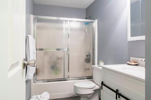 10311 Hawkhurst Dr, Cincinnati, OH 45231 photo 8