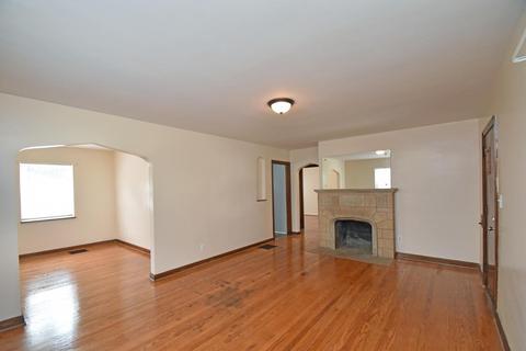 2181 Hitchens Ave, Cincinnati, OH 45211 photo 4