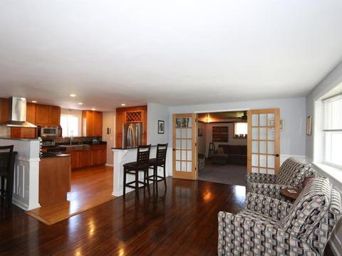 603 Dorgene Ln, Cincinnati, OH 45244 photo 3