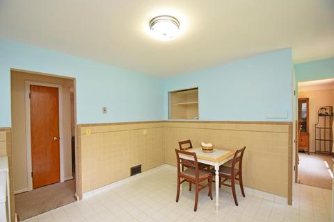 613 Marview Ter, Cincinnati, OH 45231 photo 8