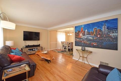 2422 Ardmore Ave, Golf Manor, OH 45237 photo 5
